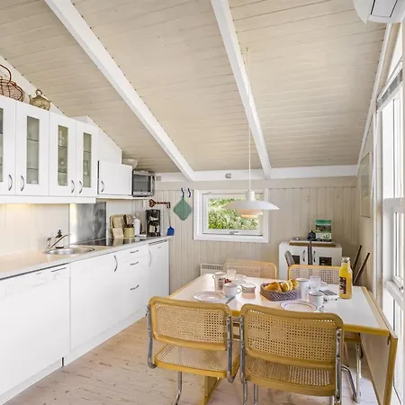Dom wakacyjny Glennie - 500m From The Sea By Interhome