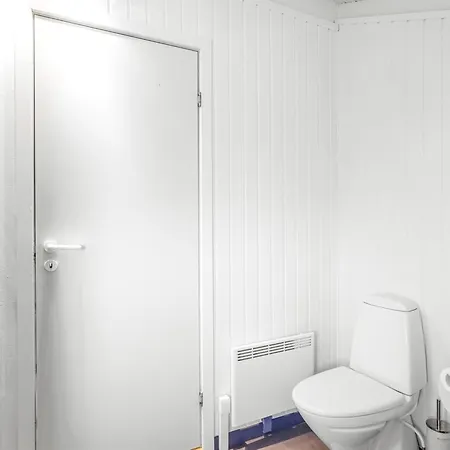 Glennie - 500m From The Sea By Interhome