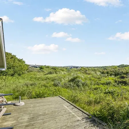 Glennie - 500m From The Sea By Interhome